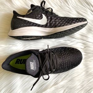 Nike Air Zoom Pegasus 35 Running Shoes in black